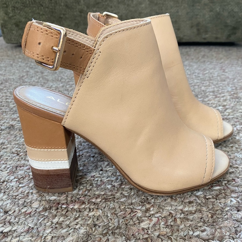 Aldo peep toe block heels